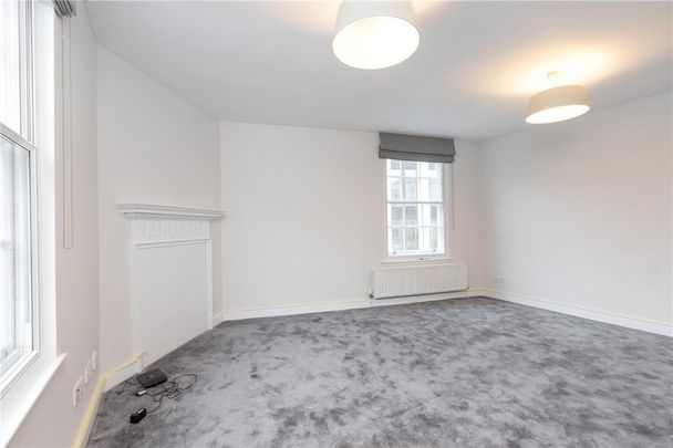 3 bedroom apartment to rent - Photo 1