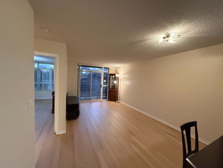For Lease - 3650 Kingston Road Unit# 415, Toronto, Ontario - Photo 2