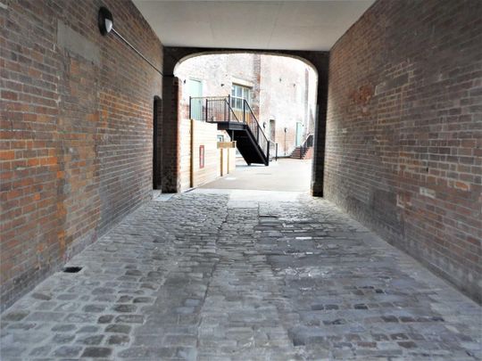 The Old Brewery, Northgate Street, Devizes, SN10 - Photo 1