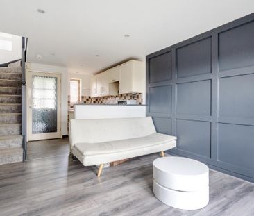 1 bedroom semi-detached house to rent - Photo 5