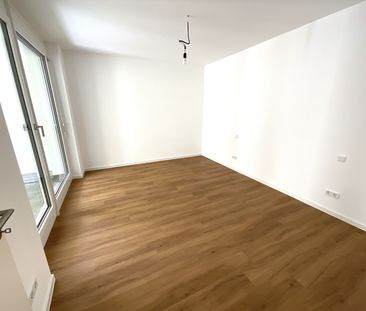 Attraktive 3-Zimmer-Wohnung mit Einbauküche und Loggia in Nürnberg ... - Foto 1