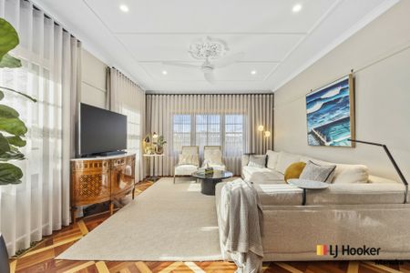 40 Stuart Street, Griffith ACT, Belconnen - Photo 2