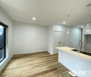 Comfy and Convenience Location - Photo 4