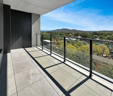 Amazing Two Bedroom Apartment in Lyneham - Photo 5