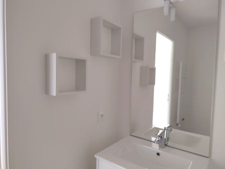 Location Appartement 3 pièces 65m² ST JEAN DE LA RUELLE 45140 - Photo 5