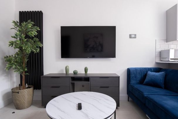 2 bedroom house to rent - Photo 1