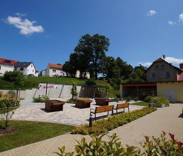 2-Raumwohnung mit Einbauküche, Balkon und Aufzug in Triptis - Photo 2