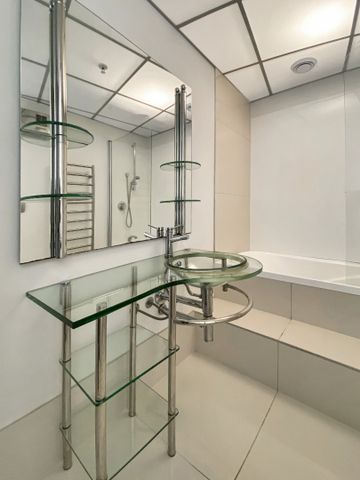 Welcome to 85/72 Tory Street! - Photo 3