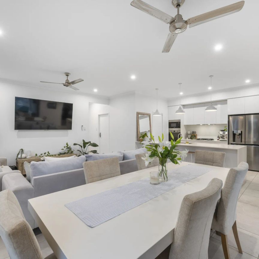 Executive Living in Bohle Plains - Photo 1