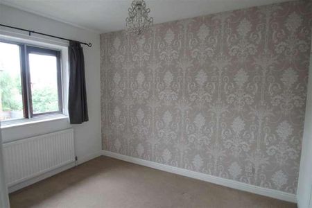 Padbury House, Inner Town Area, MK40 - Photo 3