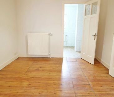 Appartement te huur in Etterbeek voor € 850 met 1 slaapkamer - Photo 2