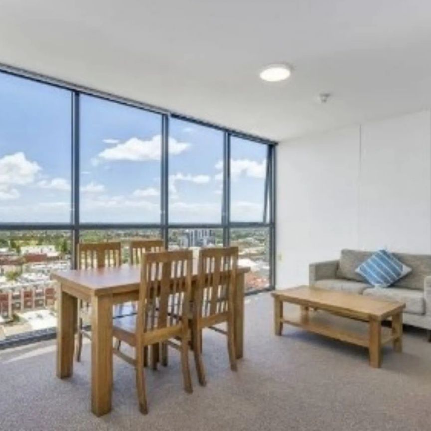 GREAT LOCATION WITH STYLISH, MODERN, AND FURNISHED APARTMENT WITH EXCEPTIONAL LIFESTYLE - Photo 1