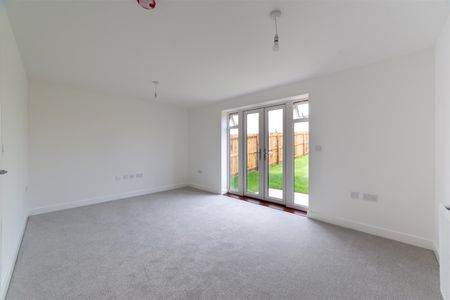 3 bed semi-detached house to rent in Bramble Way, Great Park, NE13 - Photo 4