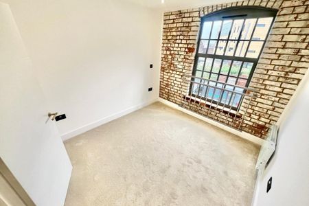 Overstone Road - Photo 3