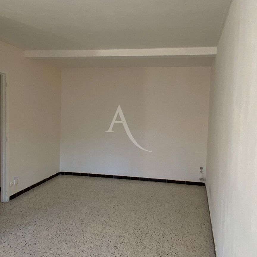 Location Appartement 2 pièces 42m² - Photo 1