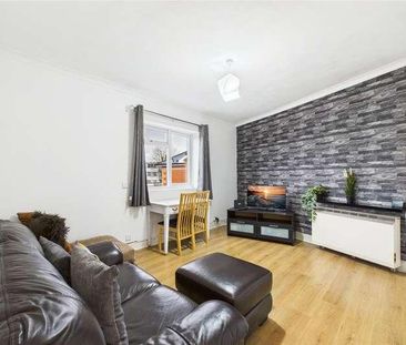 High Street, Aldershot, Hampshire, GU11 - Photo 1