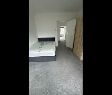 Room in a Shared House, Hendale Avenue, NW4 - Photo 5