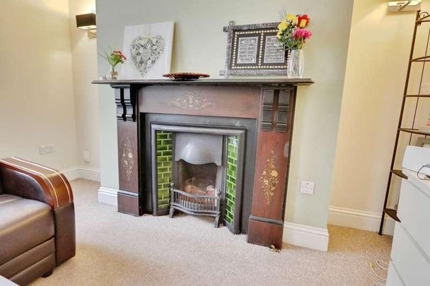 Monkgate, YO31 - Photo 1