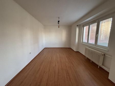 Pronájem bytuRenting an apartment 2+1, 64 m2 - Photo 4