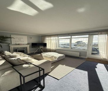 1 bedroom in a flat share to rent - Photo 1