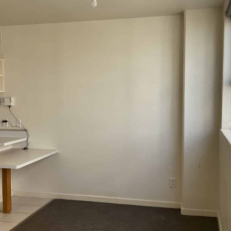 Wellington Central City 1 bedroom apartment - Photo 1