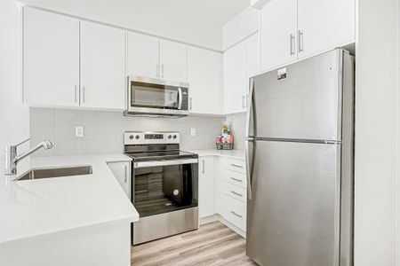 For Lease - 1100 Lackner Place Unit# 109, Kitchener, Ontario - Photo 2