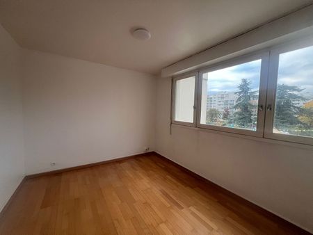 Appartement 4 pièces - Hauts de Chatou centre ville, - Photo 2