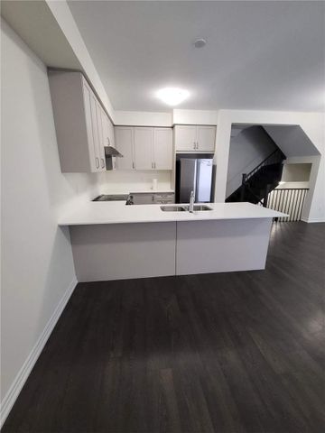 For Lease - 21 Purple Sage Drive, Brampton, Ontario - Photo 3