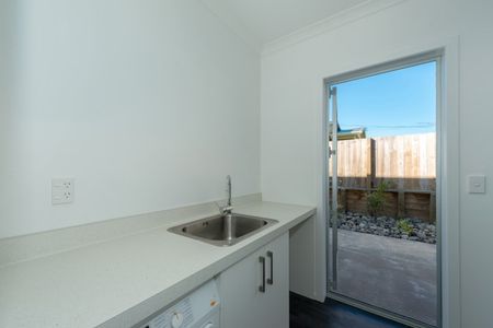 58E Herbert Road, Queenwood — - Photo 3