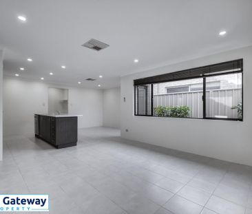 14/2 Twilight Mews, AUBIN GROVE WA 6164 - Photo 3