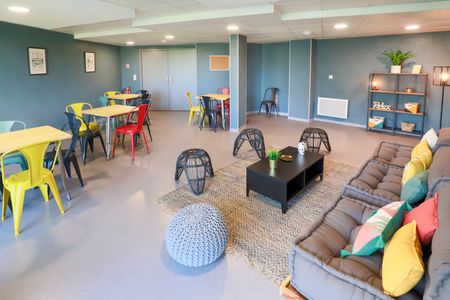 Location Appartement 1 pièce 19m² NIMES 30000 - Photo 5