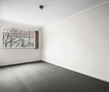 UNIQUE OPPORTUNITY | CENTRAL LOCATION | STORAGE GALORE - Photo 2