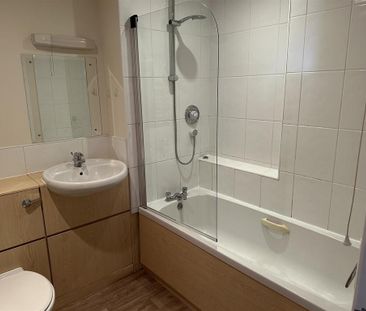 2 bedroom apartment to rent - Photo 4