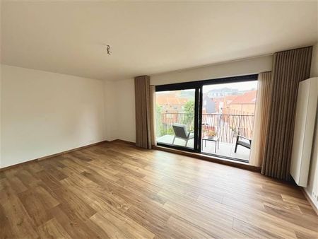 Appartement te huur - Foto 2
