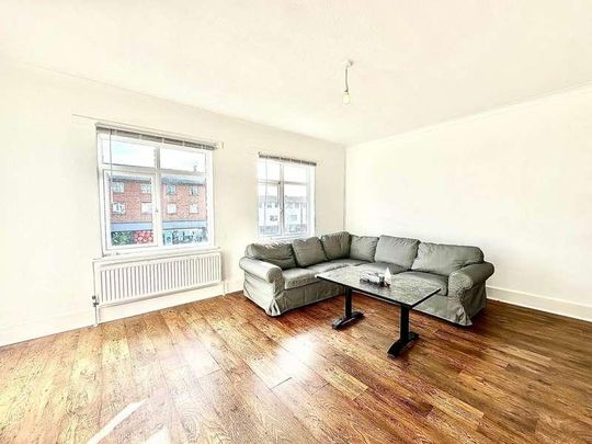 Woodhouse Road, North Finchley, London, N12 - Photo 1