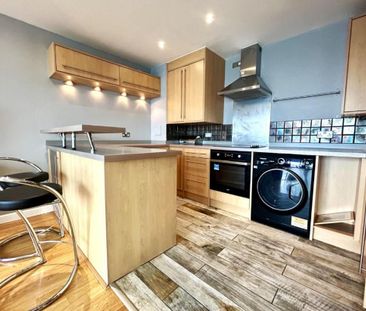 K2, 125 Albion St, Leeds, West Yorkshire - Photo 1