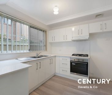 Well-Maintained 2-Bedroom Townhouse – Prime Location&excl; - Photo 2