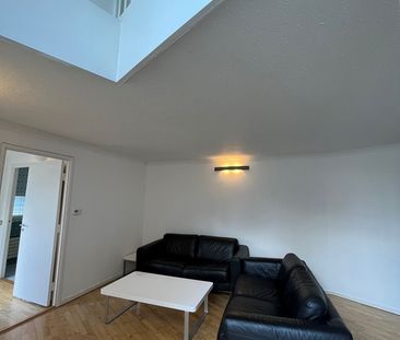 2 Bed Terraced House, Princes Court, SE16 - Photo 3