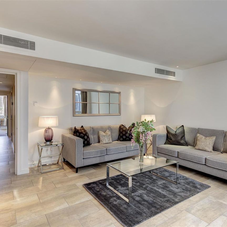 YOUNG STREET, W8, London - Photo 1