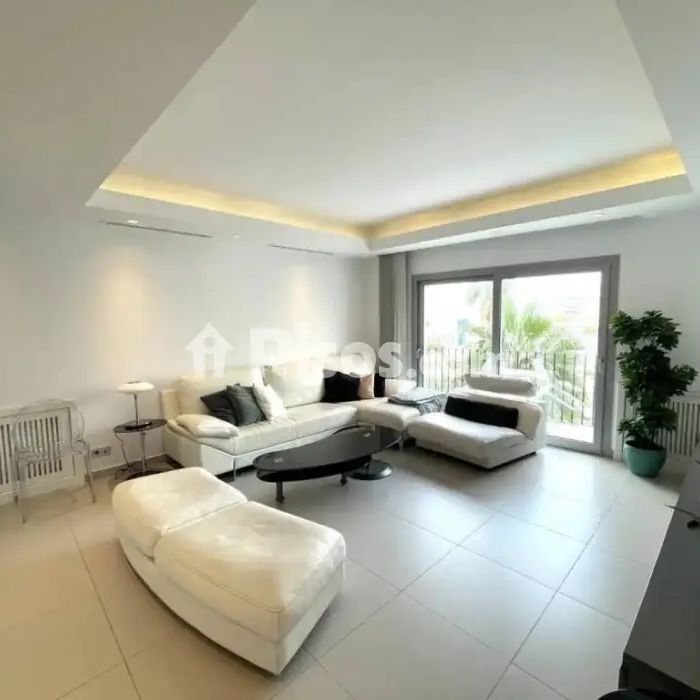 Piso en alquiler en Marbella - Photo 1