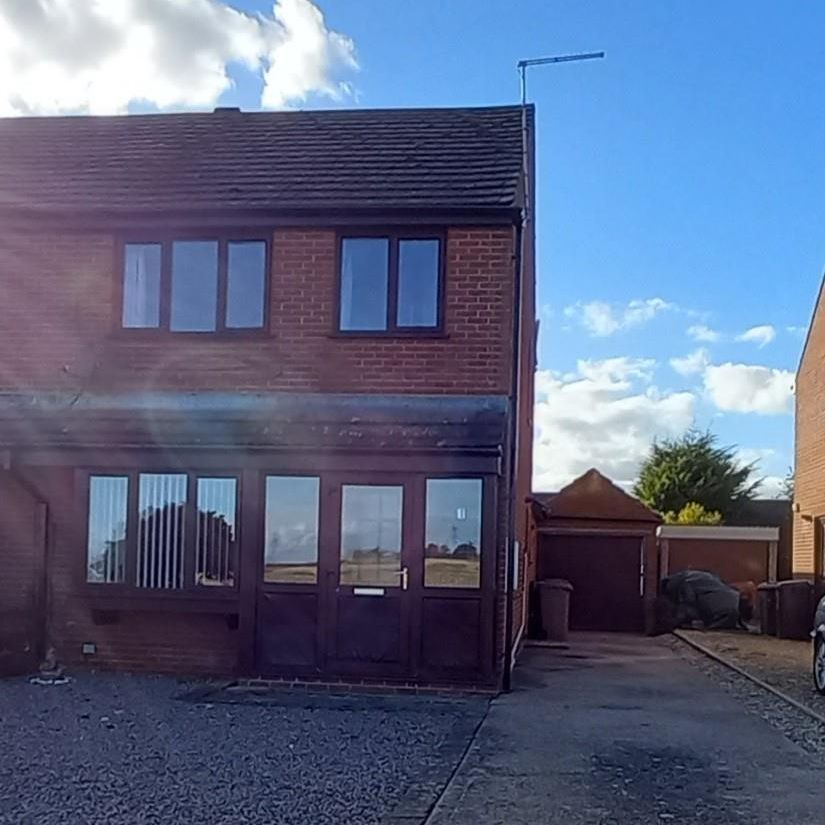 Leas Road, Sleaford, Great Hale - Photo 1