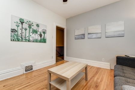 1074 Gladstone Avenue - 2B - Photo 5