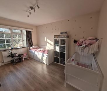 3 bedroom semi-detached house to rent - Photo 4