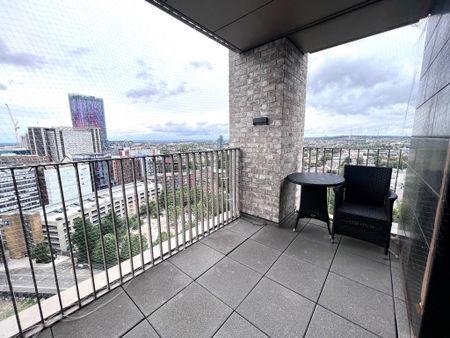 2 bedroom apartment to rent - Photo 5