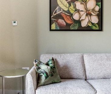 Apt 8 The Residence, 334 Ormeau Road, Belfast, BT7 2GE - Photo 2