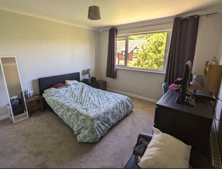 1 bedroom flat to rent - Photo 2