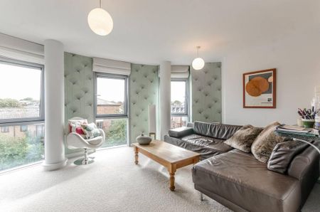 2 bedroom flat to rent - Photo 3