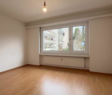 Gepflegte 4.5 Zimmer-Wohnung an privilegierter Lage - Photo 4