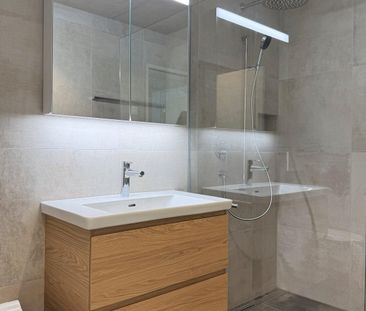 Modernes Attikawohnen im Neubau - 4.5 Zimmer mit riesiger Terrasse - Photo 4