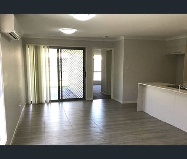 Three Bedroom Duplex - Photo 2